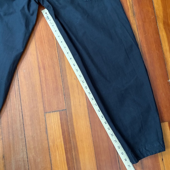 Everlane The Fatigue Barrel Pant 4 black organic cotton & linen - Picture 9 of 9